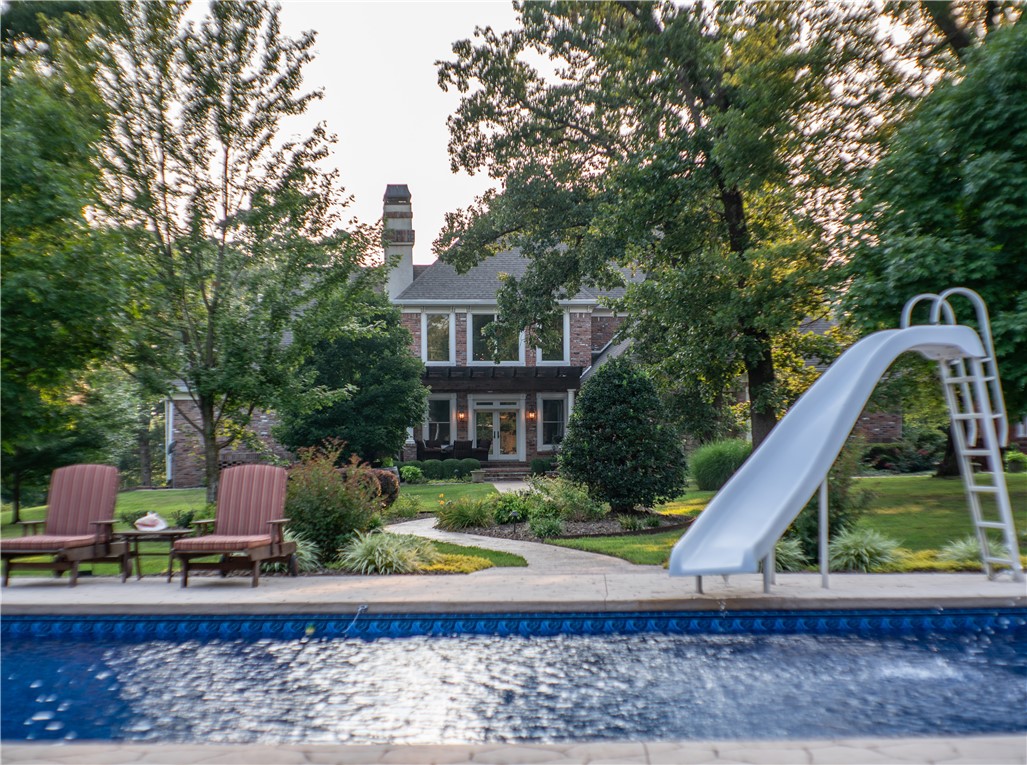 11-19-32 - Residential