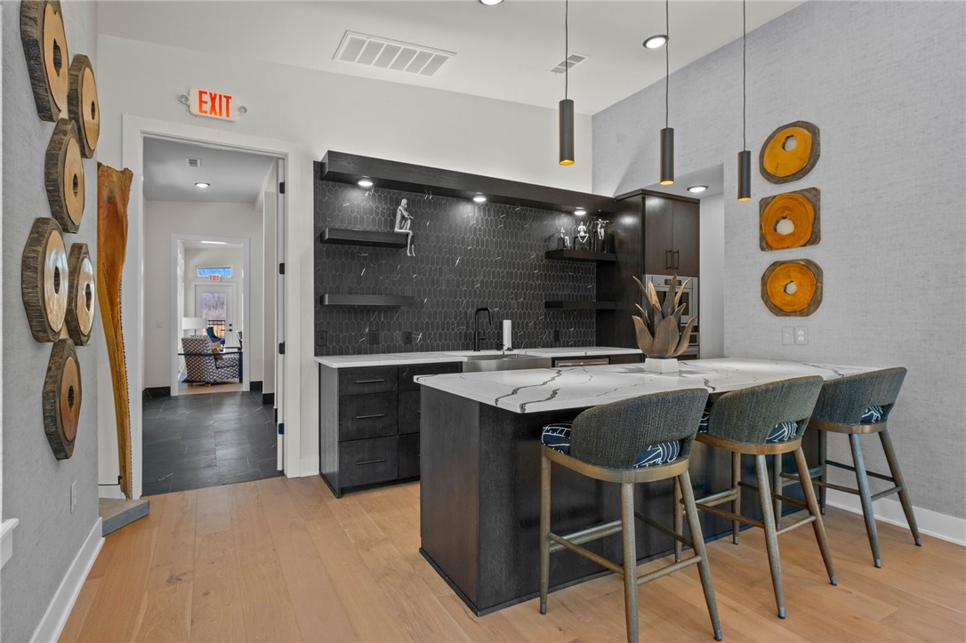 MEDLIN MEADOWS SUB PH 2-BENTONVILLE - Residential