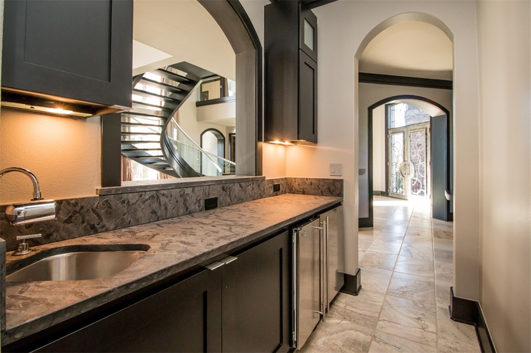 Pinnacle - Residential