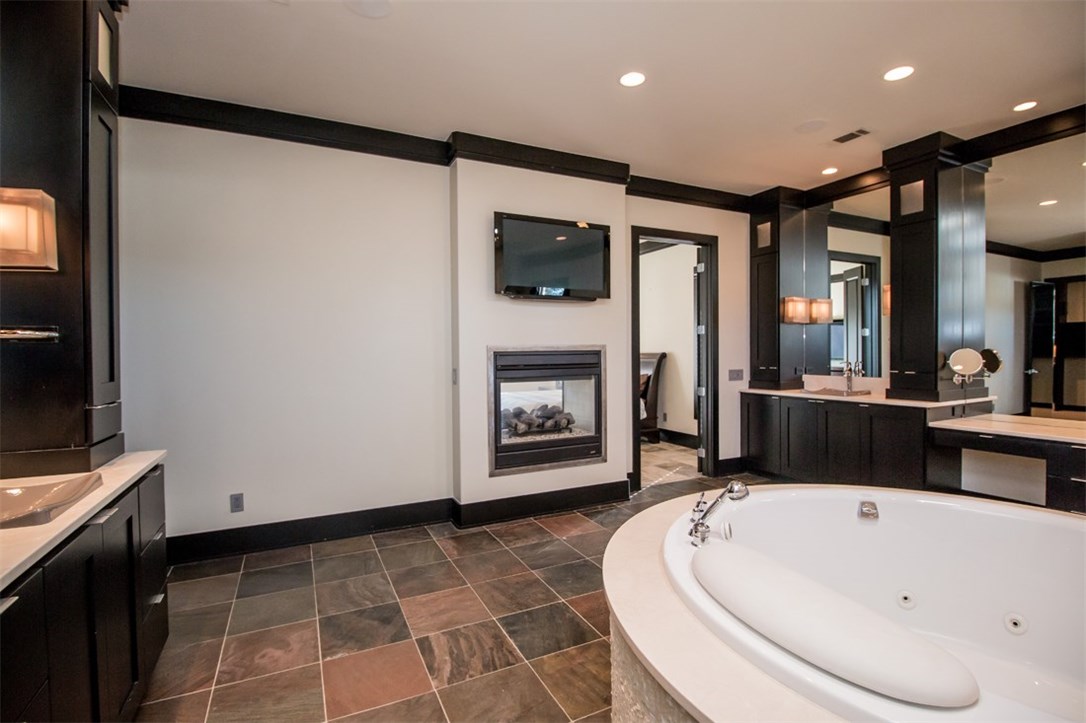 Pinnacle - Residential