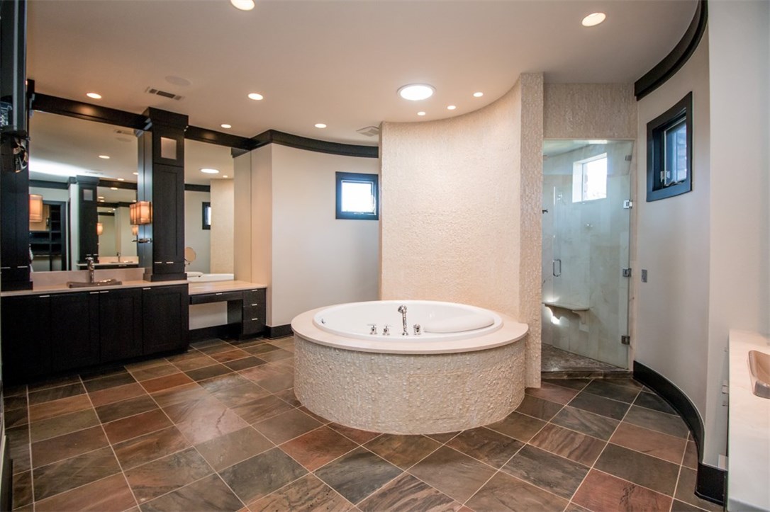 Pinnacle - Residential