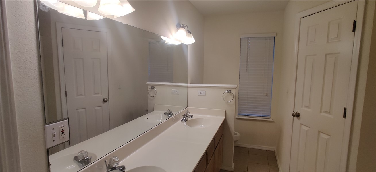 Southfield Sub Ph Ii - Residential Lease