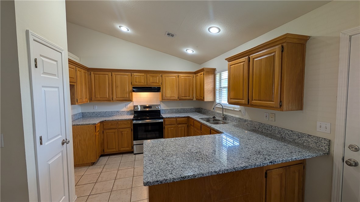 Southfield Sub Ph Ii - Residential Lease