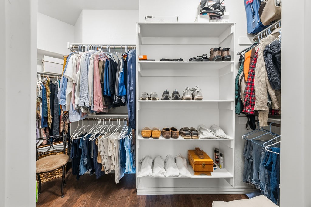 Crescent Lake - Residential