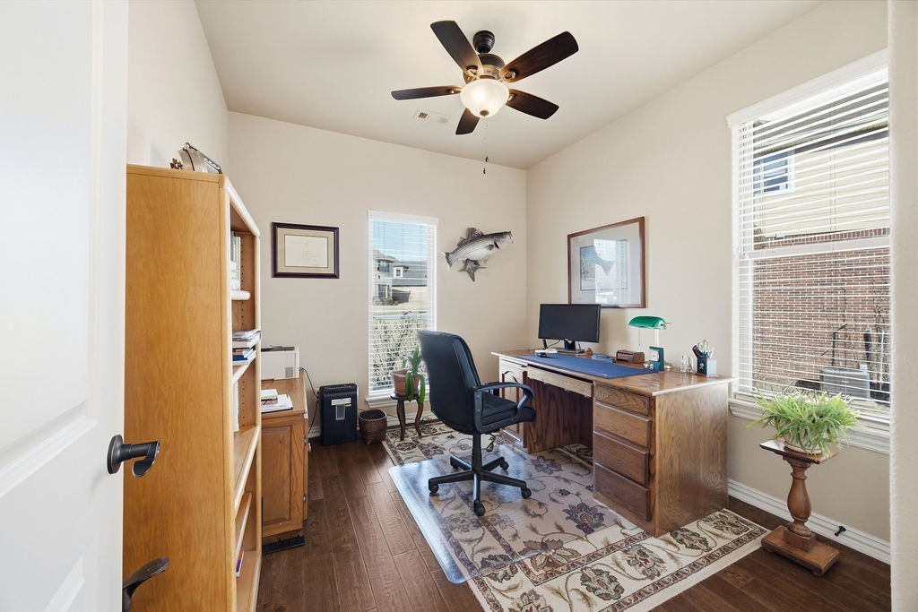 Crescent Lake - Residential