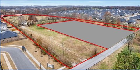 3810 & 3720 Rainbow Farm Road Bentonville AR 72713