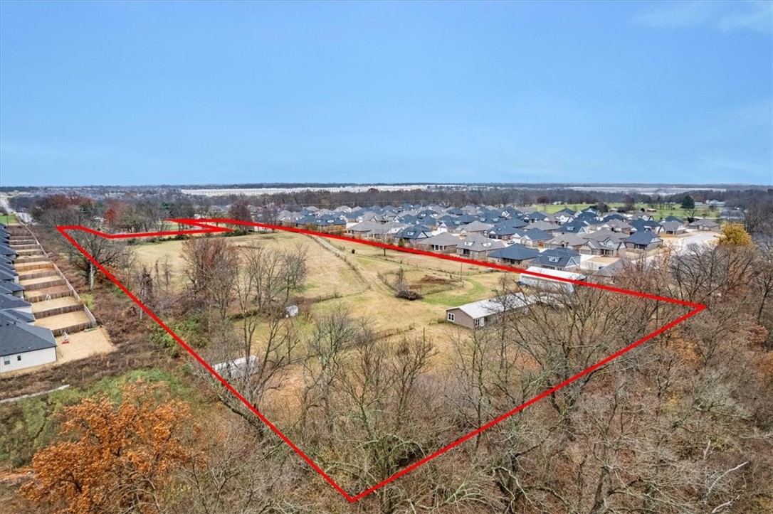 Stagecoach Sub Bentonville - Land