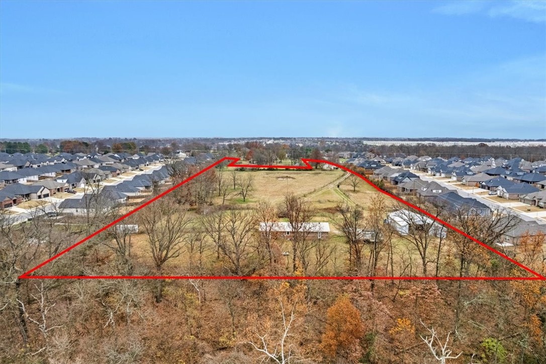 Stagecoach Sub Bentonville - Land