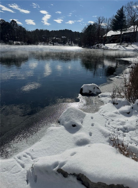 Shakespeare Courts Bvv - Residential