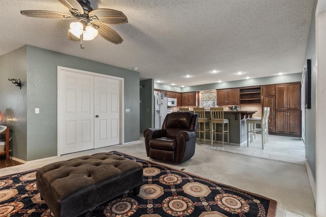 Shakespeare Courts Bvv - Residential