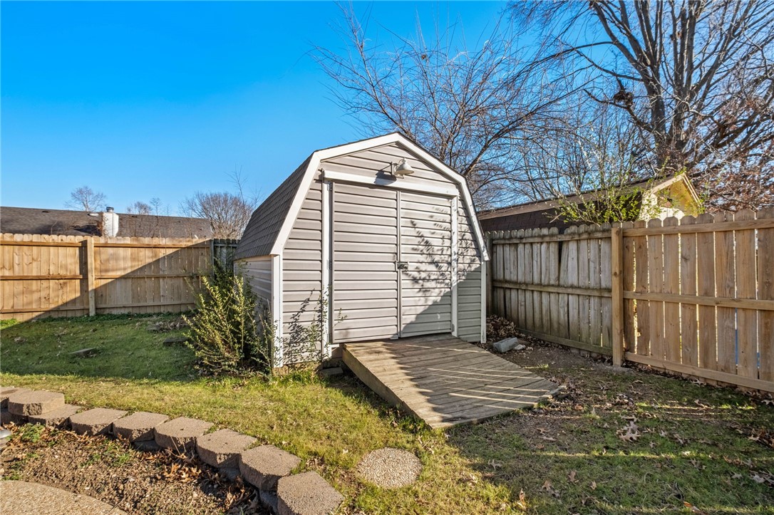 Whispering Timbers Ph 4 Rogers - Residential