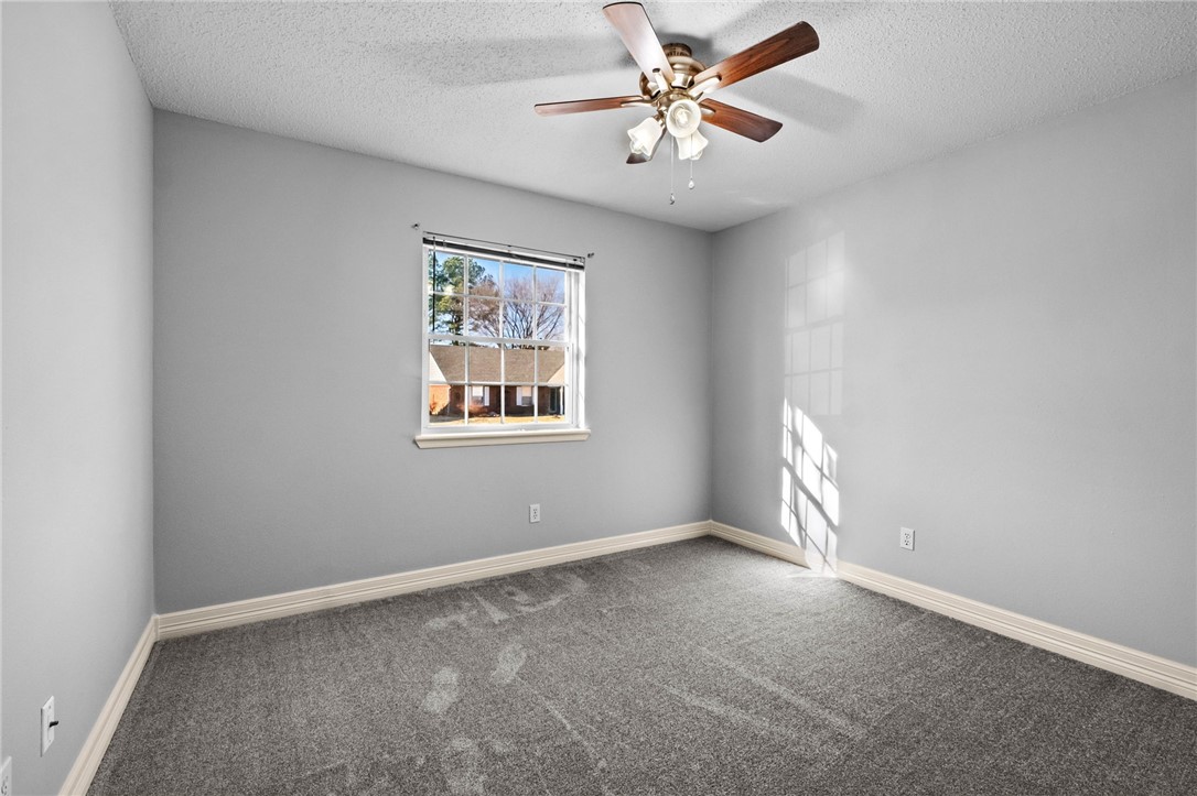 Whispering Timbers Ph 4 Rogers - Residential