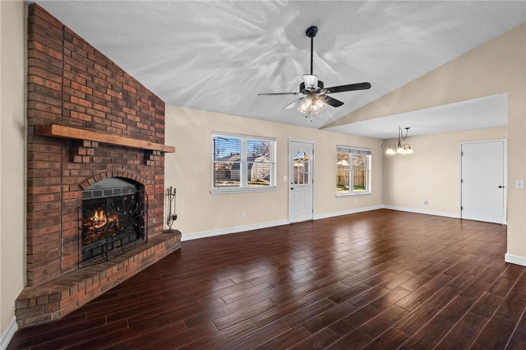 Whispering Timbers Ph 4 Rogers - Residential