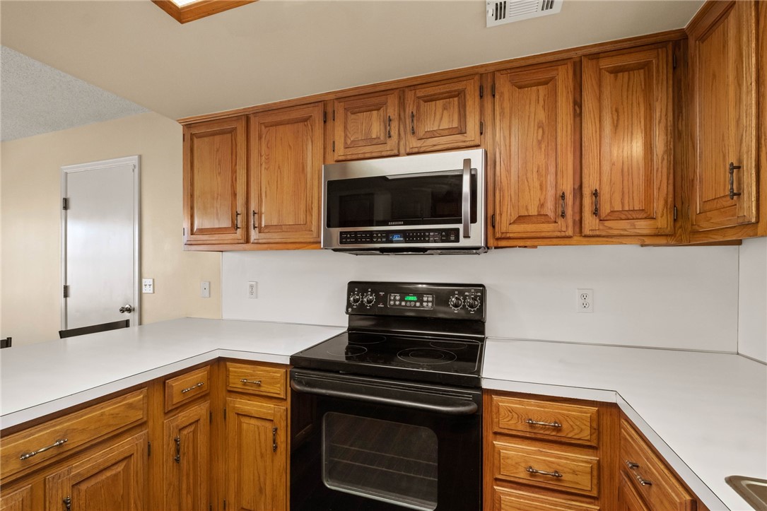 Whispering Timbers Ph 4 Rogers - Residential