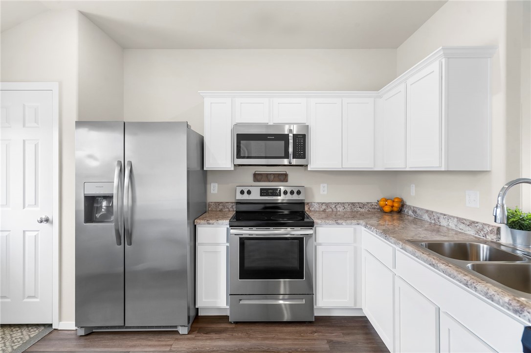 Walnut Hill Sub Ph I Pea Ridge - Residential