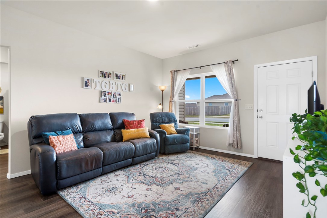 Walnut Hill Sub Ph I Pea Ridge - Residential