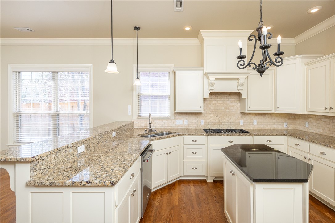 Crystal Cove - Residential