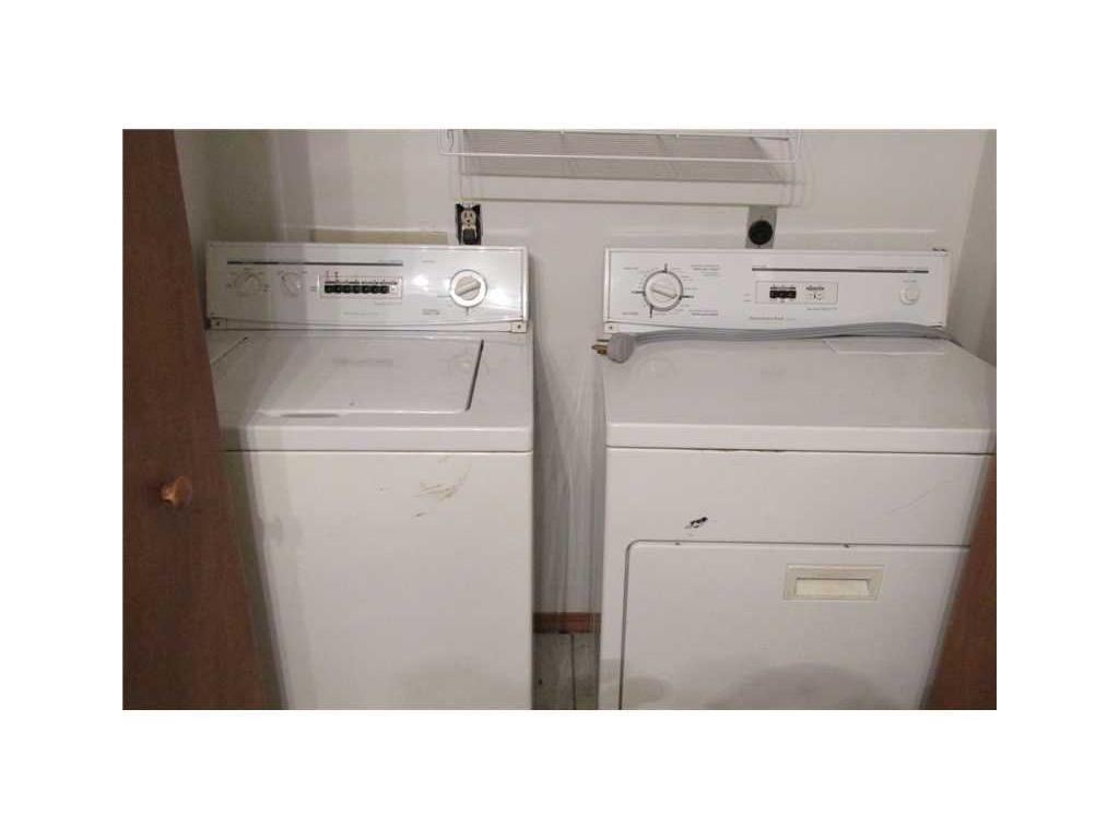 city - Residential Lease