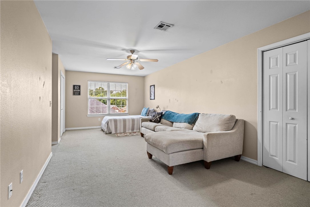 EAGLE CREST SUB-SPRINGDALE - Residential