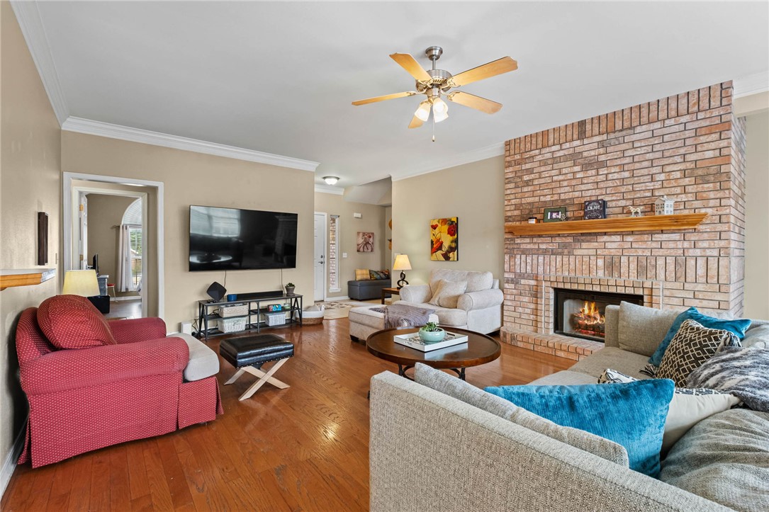 EAGLE CREST SUB-SPRINGDALE - Residential