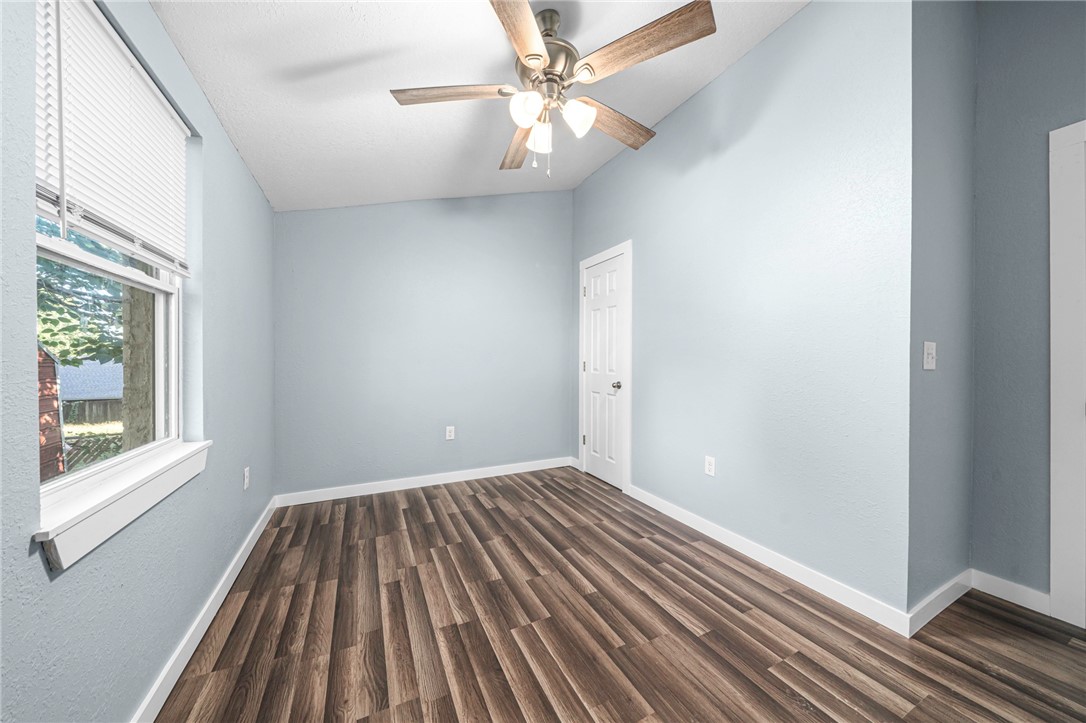 Acreage-Barling - Residential
