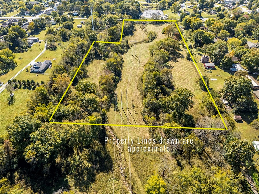 Fayetteville Outlots - Land
