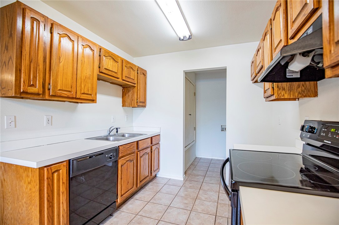 rogers - Residential Lease