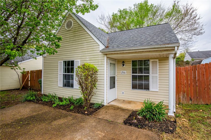 Great 3 bedroom 1 bath home in Rogers close to schools and shopping.  Wood style flooring in main living area and carpet in bedrooms.  fenced yard.  Storage area in back.