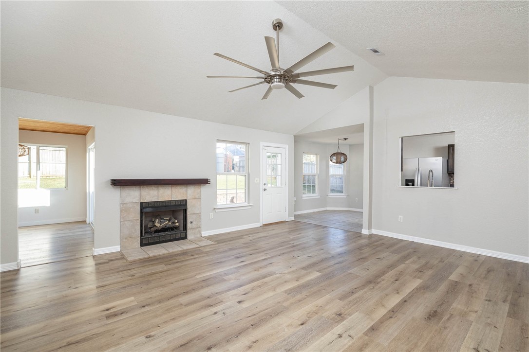 David Lyle Village Ph Ii - Residential