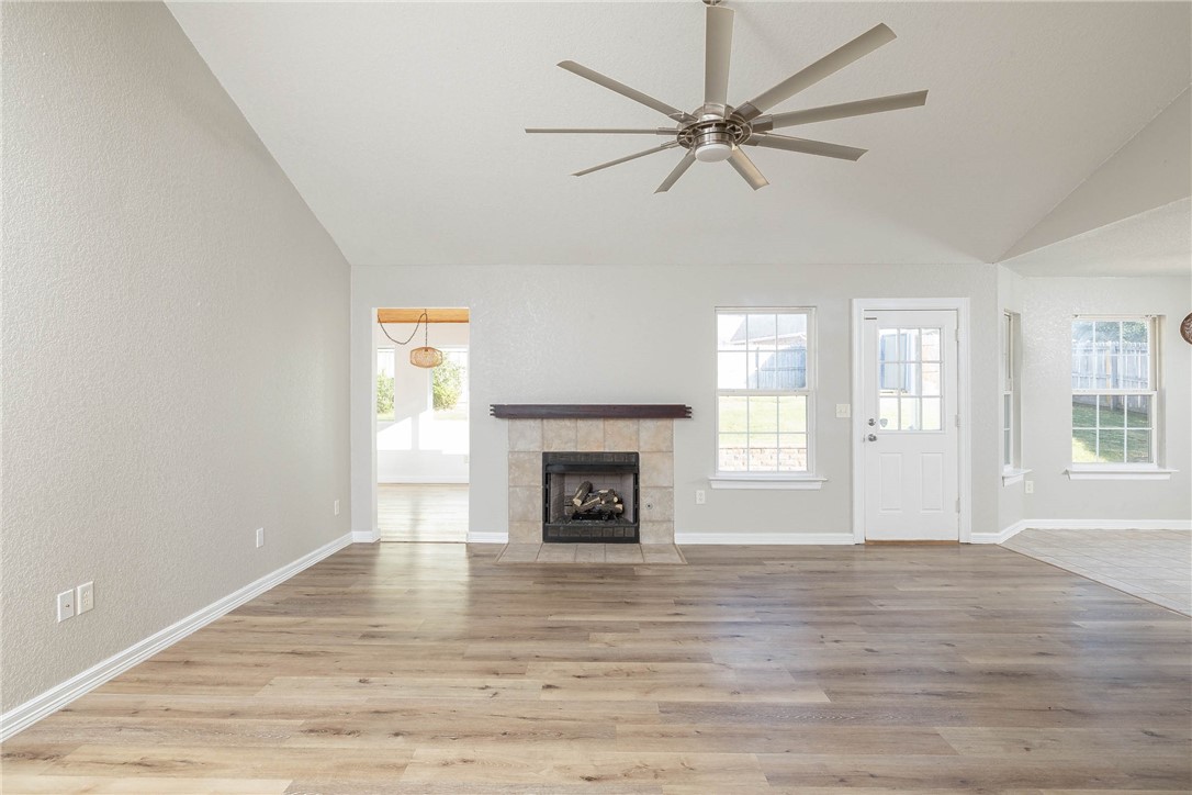 David Lyle Village Ph Ii - Residential