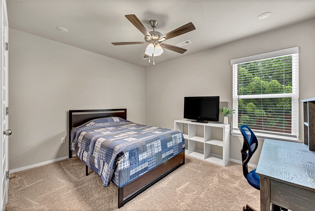 Willow Creek Ph 1 Rogers - Residential Lease