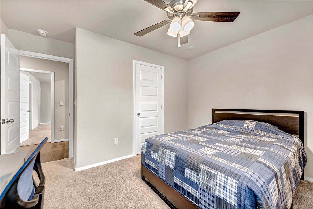 Willow Creek Ph 1 Rogers - Residential Lease