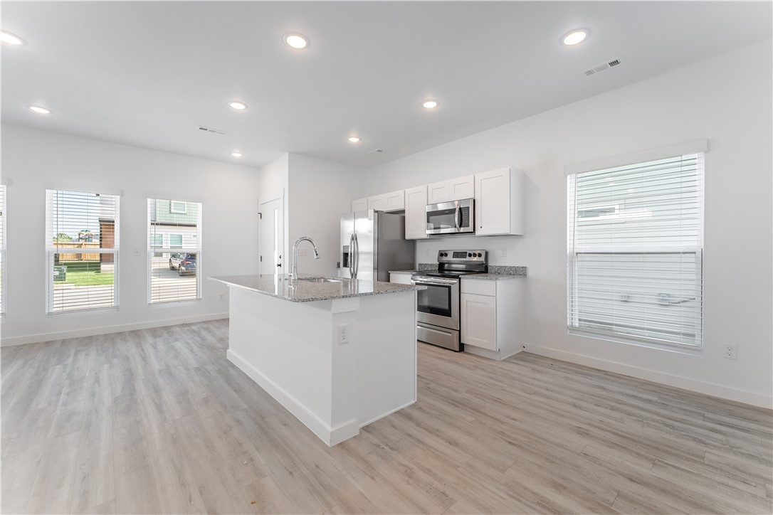 FEATHERSTON VILLAGE PH 2-CENTERTON - Residential