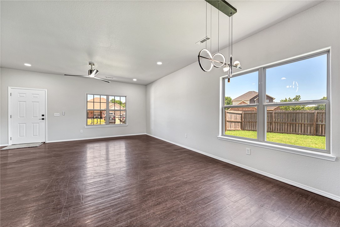 DIXIELAND CROSSING PH 3-ROGERS - Residential