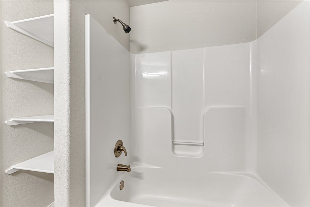 DIXIELAND CROSSING PH 3-ROGERS - Residential