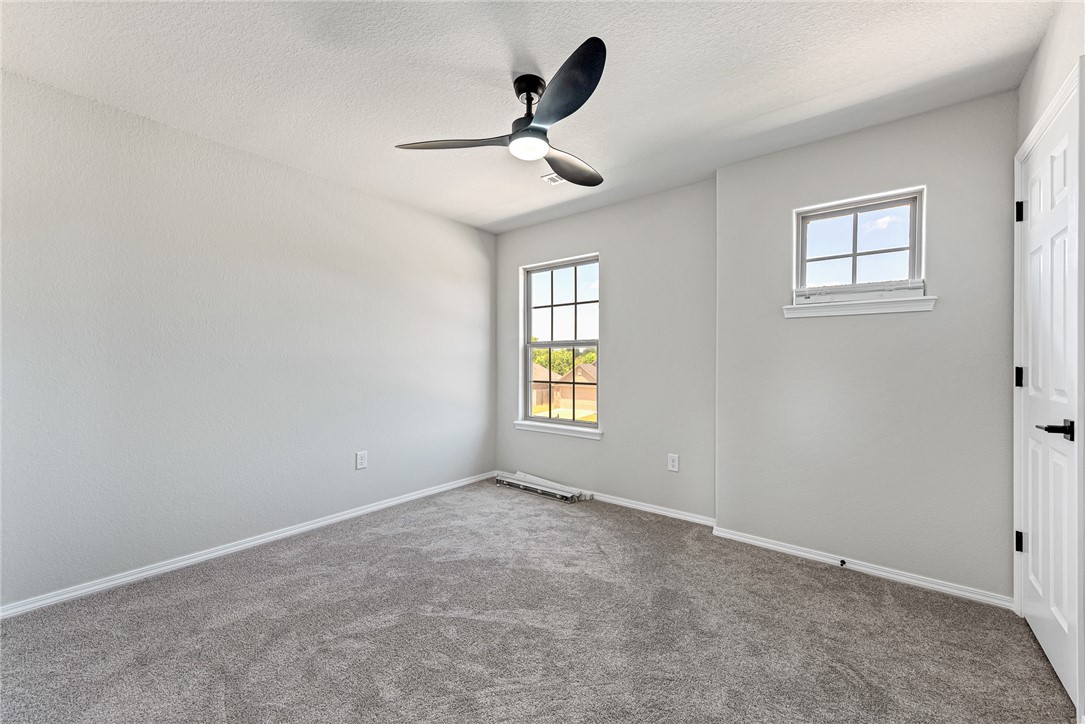 DIXIELAND CROSSING PH 3-ROGERS - Residential
