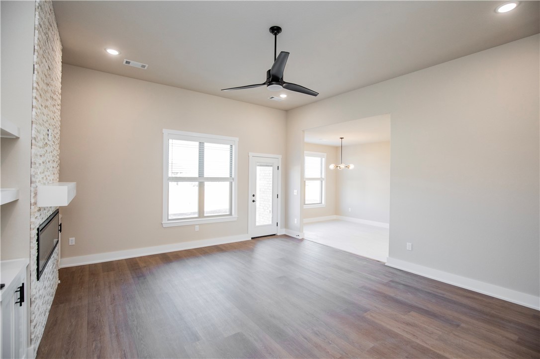 Walnut Grove Sub Ph Iii Bentonville - Residential