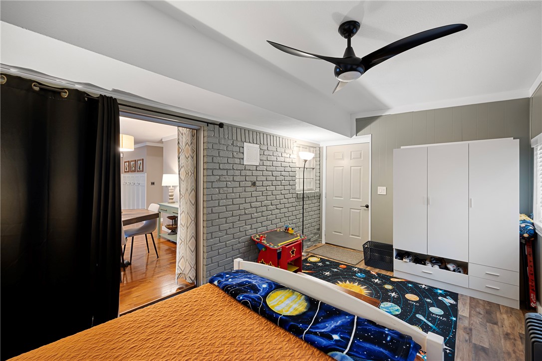 Hilltop Suburban - Residential