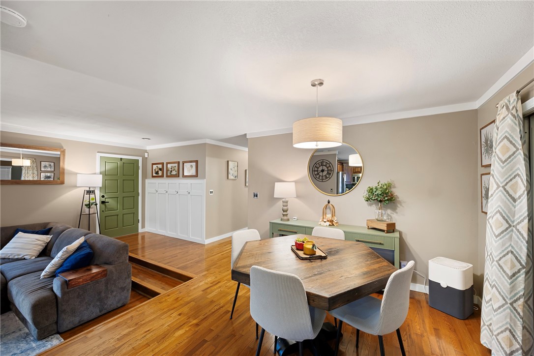 Hilltop Suburban - Residential