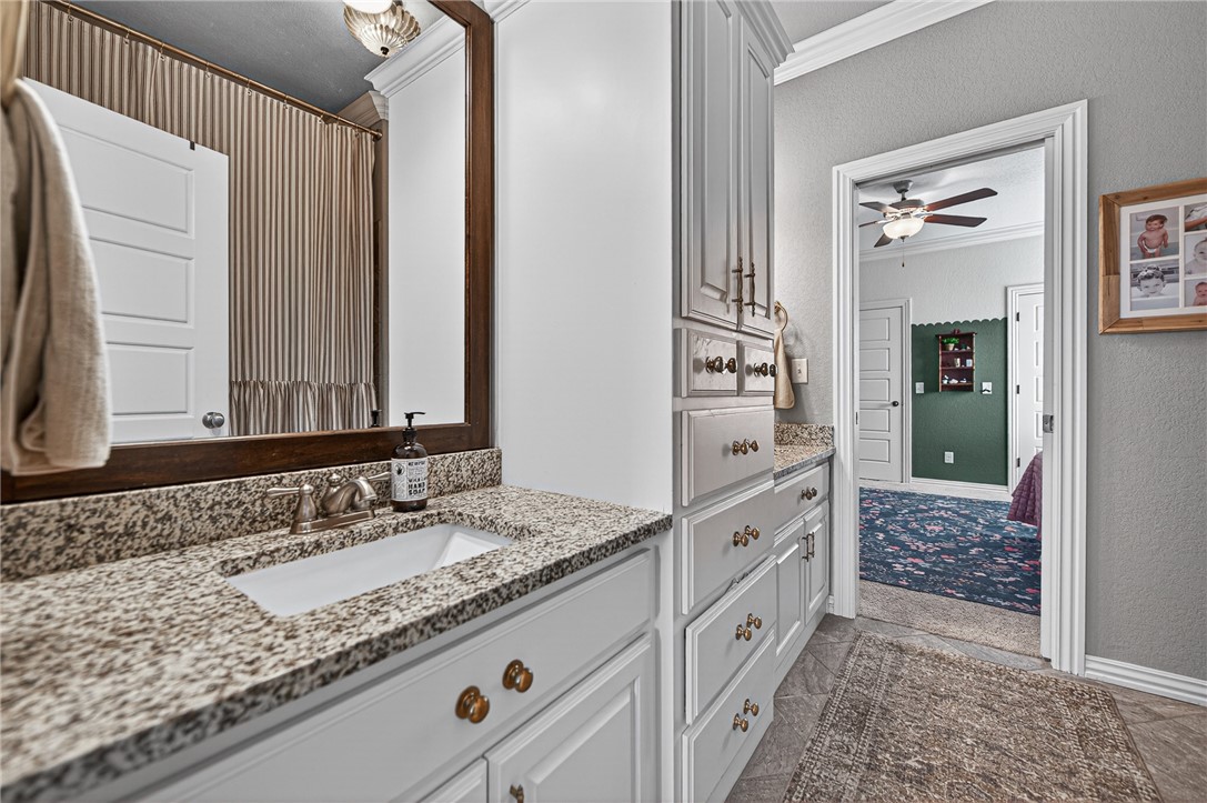 Oak Tree Centerton - Residential