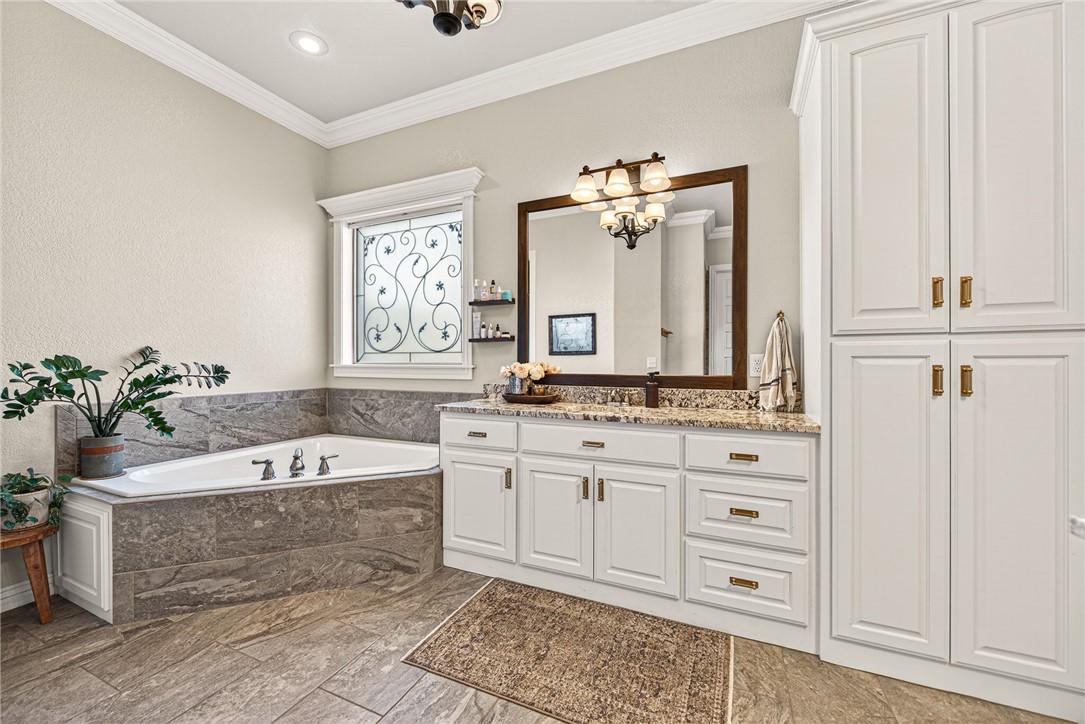 Oak Tree Centerton - Residential