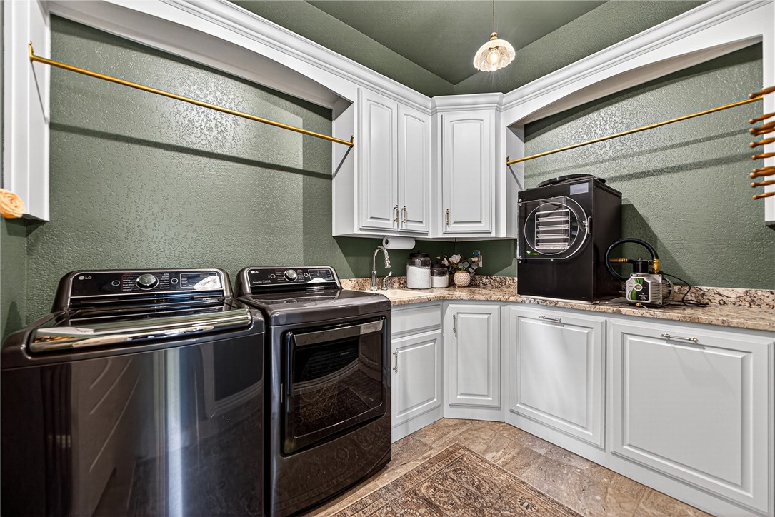 Oak Tree Centerton - Residential