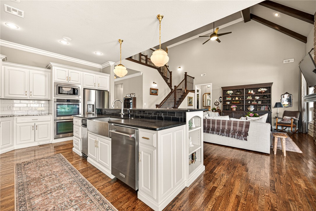 Oak Tree Centerton - Residential