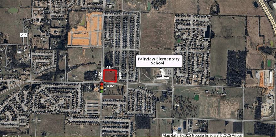 At the newly paved and four-way lighted intersection of Bellview & Garrett. Strong demographics in this area with young families, and an absence of retail or medical services. Perfect location.

4-way lighted intersection & school within walking distance.
Strong location for retail center.
Water & sewer at street.
Level & clear topography.
Surrounded by many new residential developments & new construction.