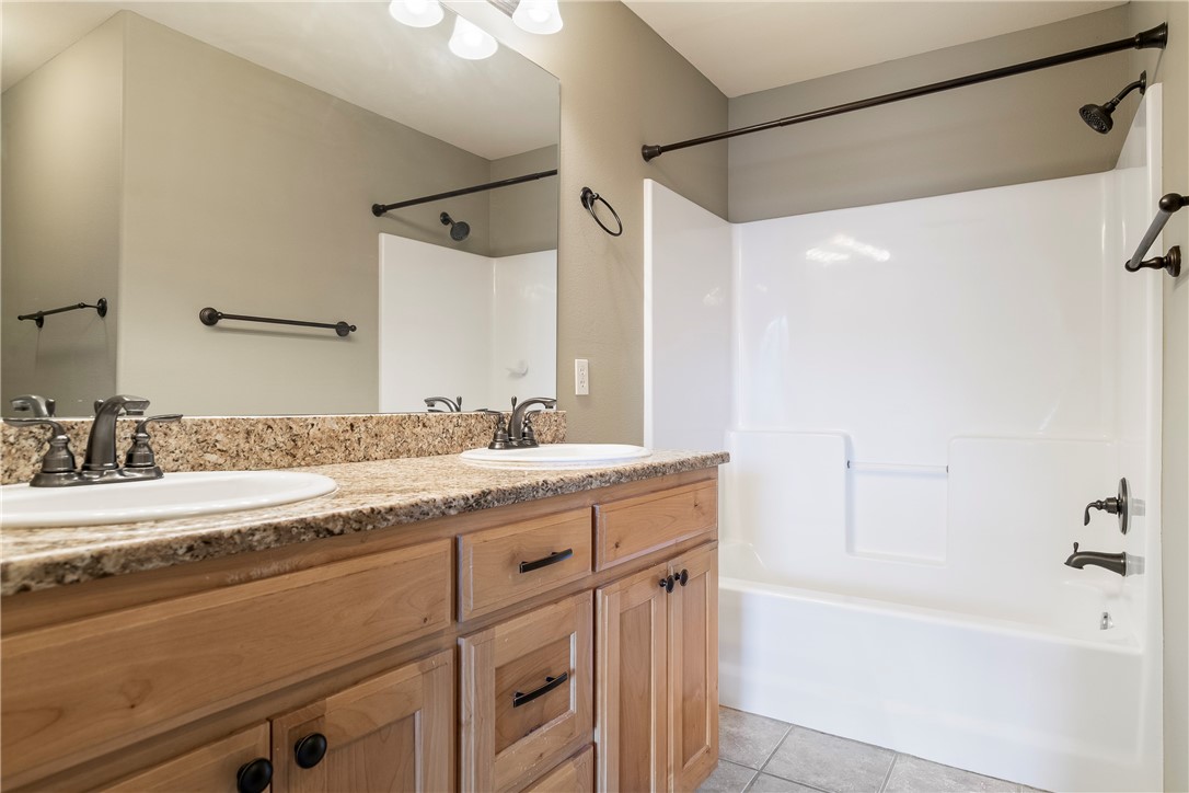 Maple Glenn Sub Pea Ridge - Residential Lease