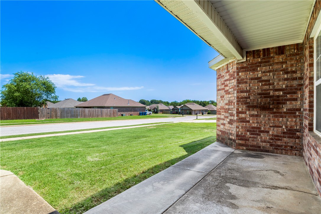 Maple Glenn Sub Pea Ridge - Residential Lease