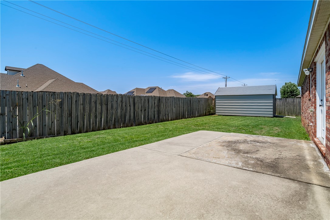 Maple Glenn Sub Pea Ridge - Residential Lease