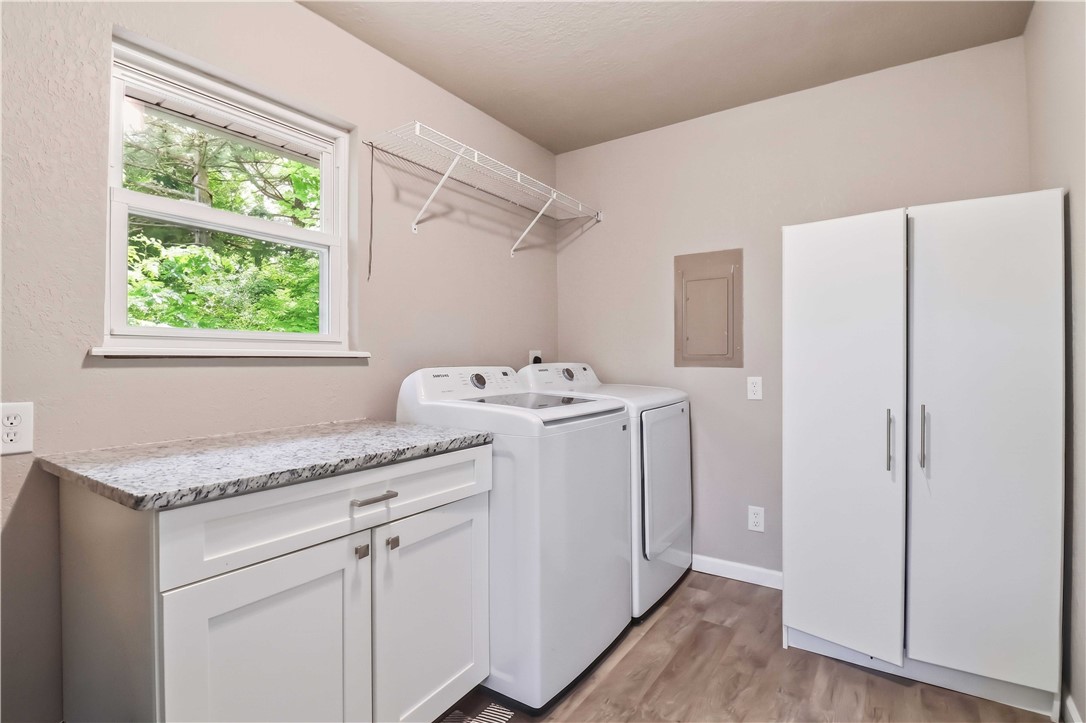 Rozars 1st Add Centerton - Residential