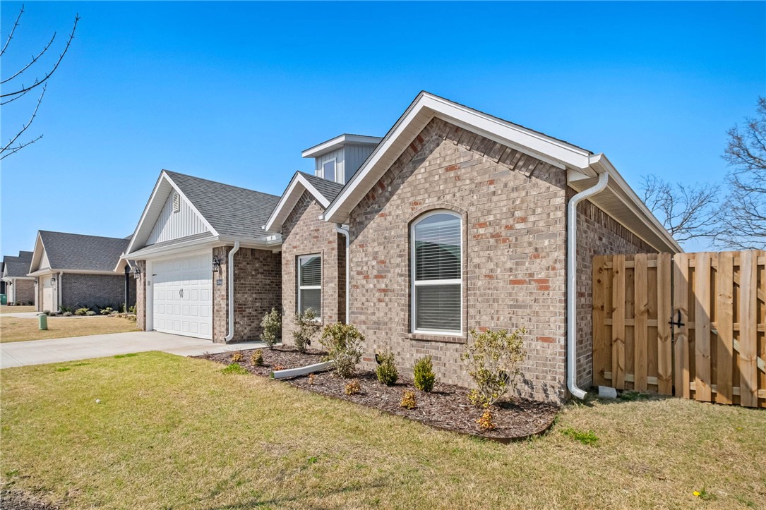 Oakmont Sub Centerton - Residential