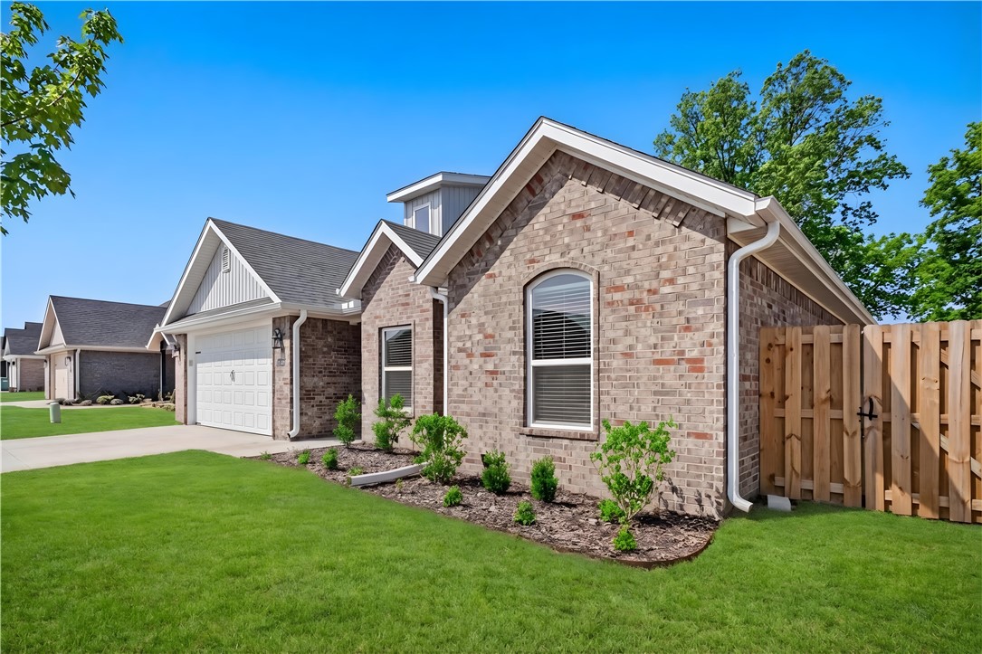 Oakmont Sub Centerton - Residential